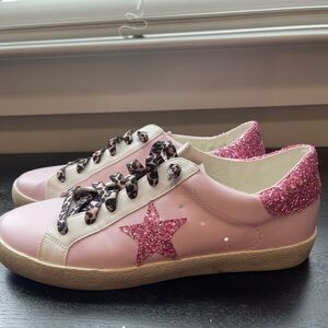 Pink sneaker